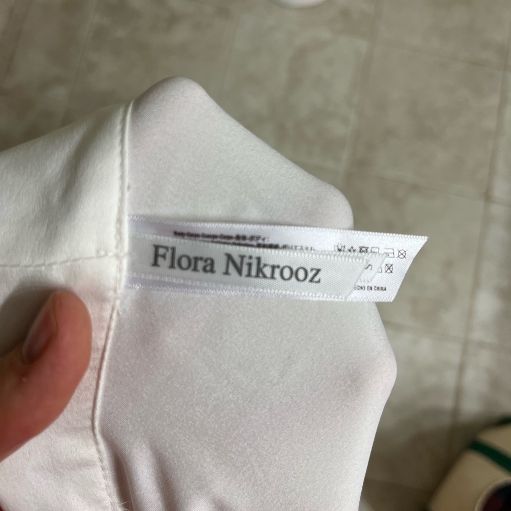 Flora Nikooz Rosa Kimono - BHLDN Anthropologie Weddings. - Picture 4 of 4
